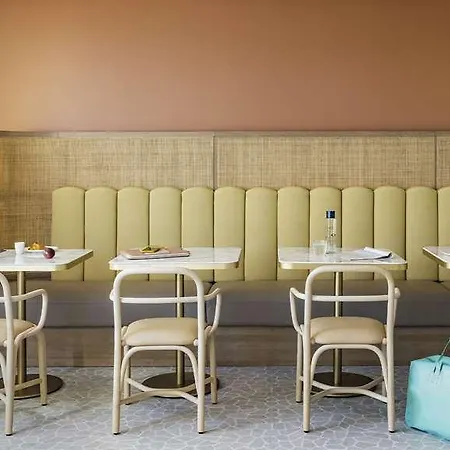 Szálloda Okko Aeroport 4*
