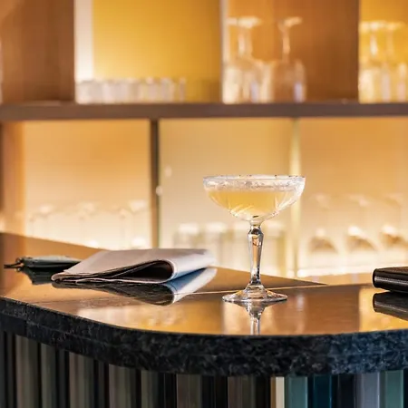 Hotel Okko Aéroport 4*