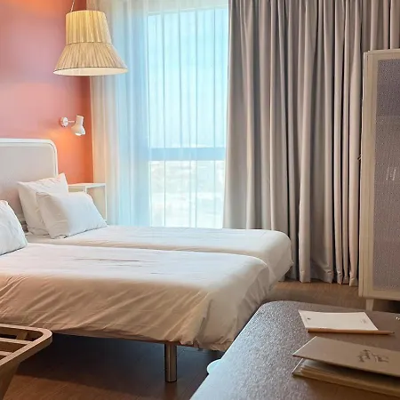 Okko Aeroport ניס