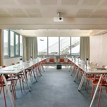 Otel Okko Aeroport 4*